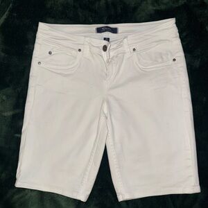Tommy Bahama Women's White Shorts